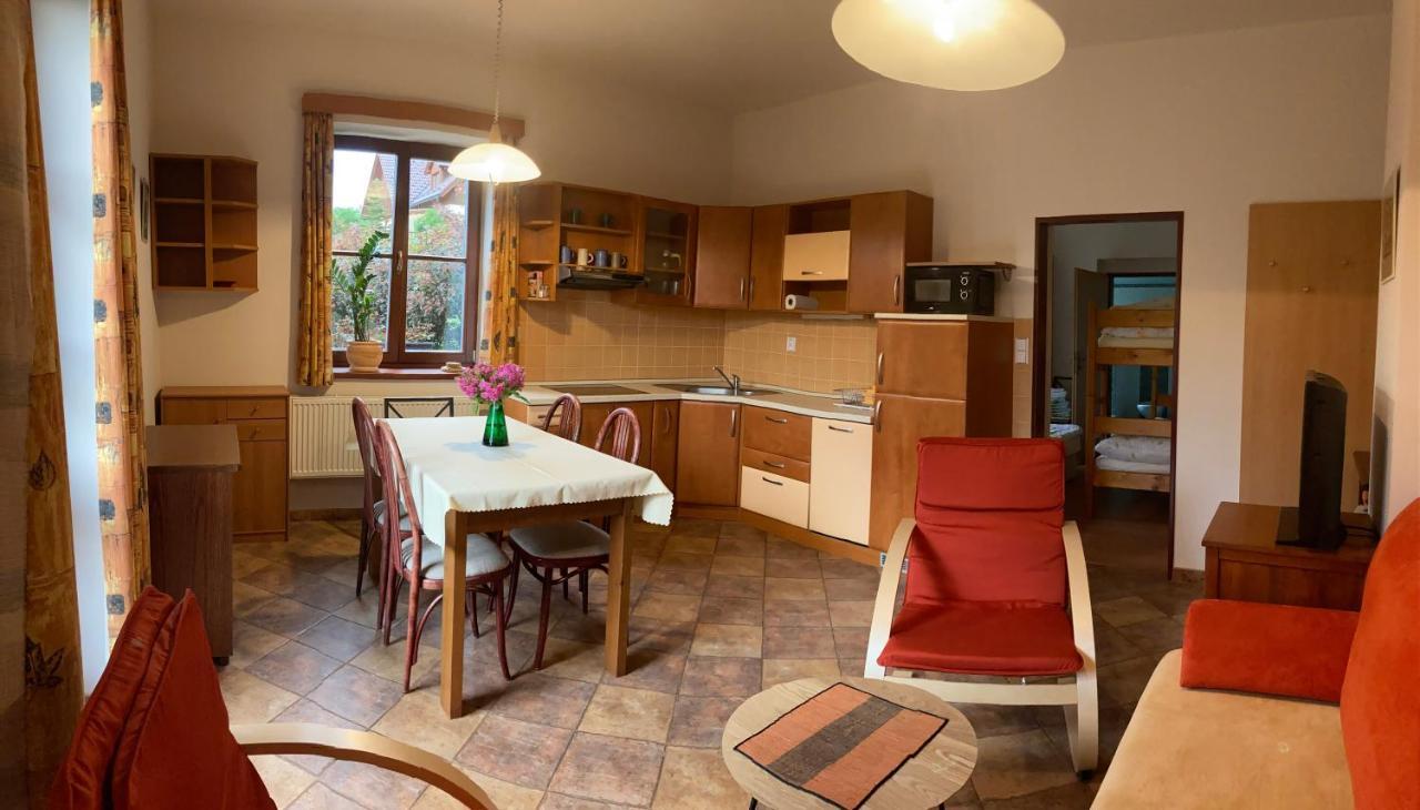 Apartman V Hajich Malá Skála Eksteriør bilde